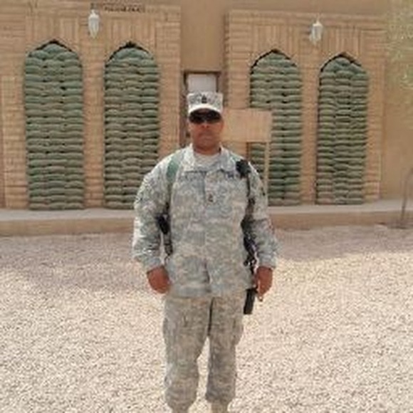 Meet your Posher, Kenneth - Picture 1 of 1